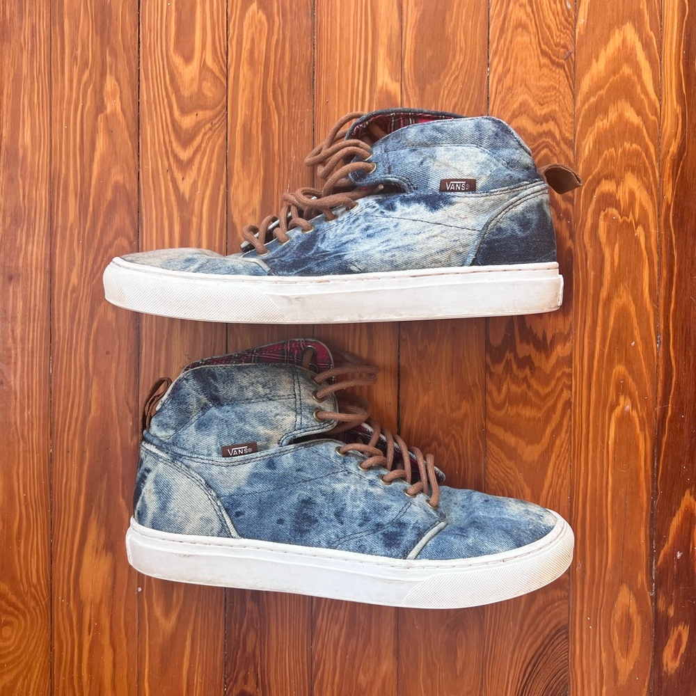 Vans sneakers Acid Wash Denim, size 8.5
